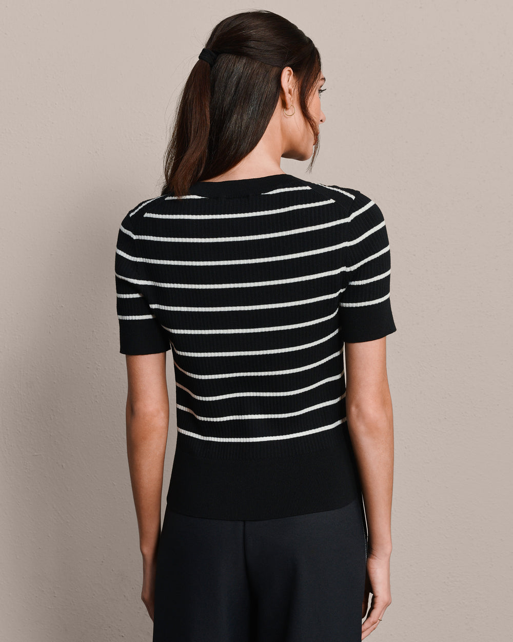 Short Sleeve Sweater - US 7628