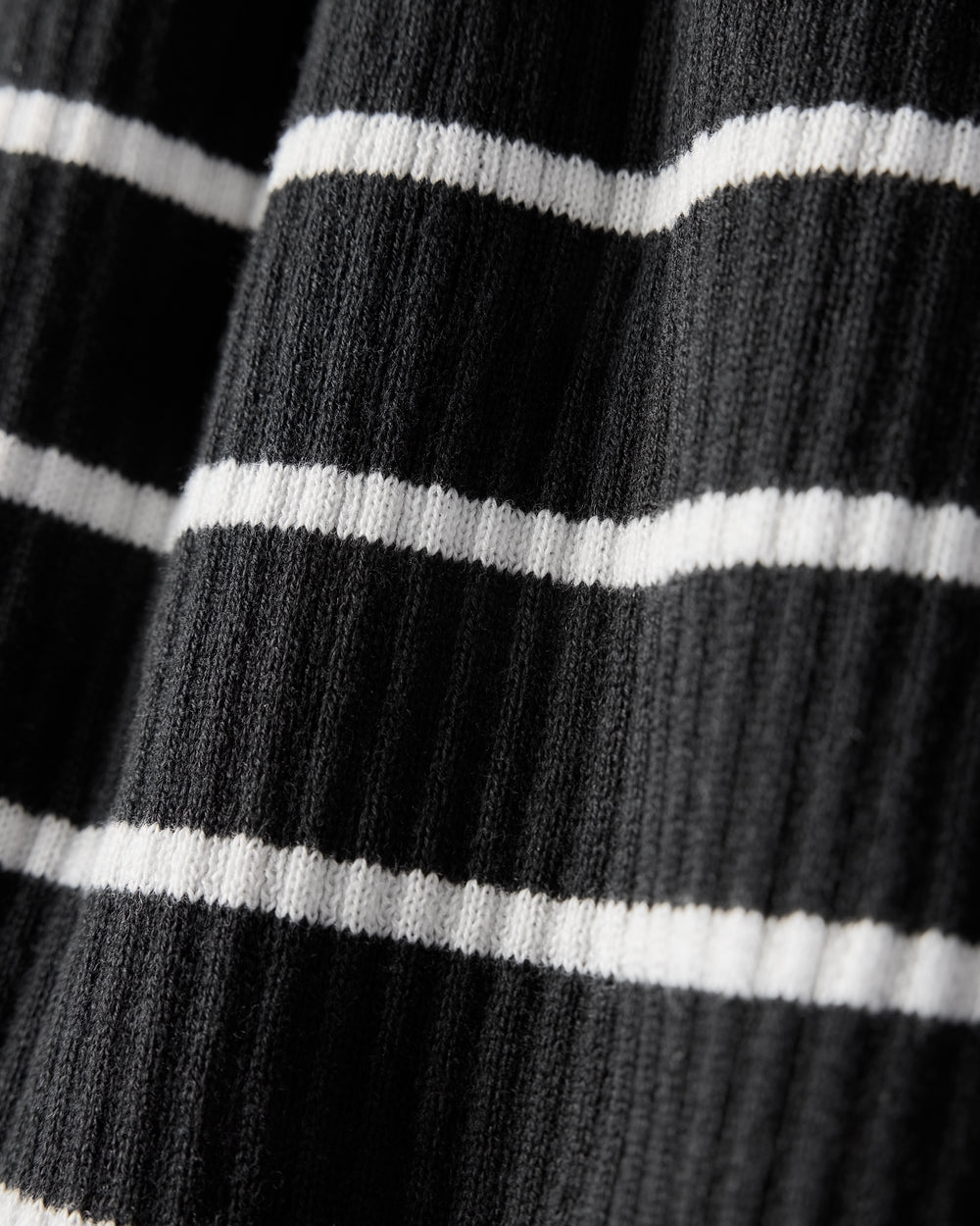 Short Sleeve Sweater - US 7628