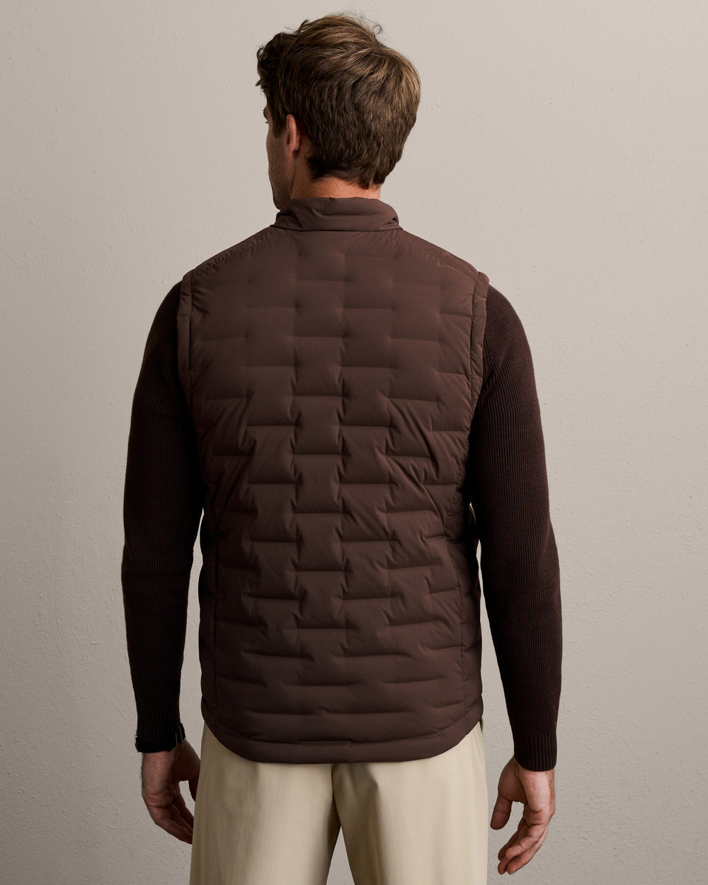 Voyage Down Vest - US 8611
