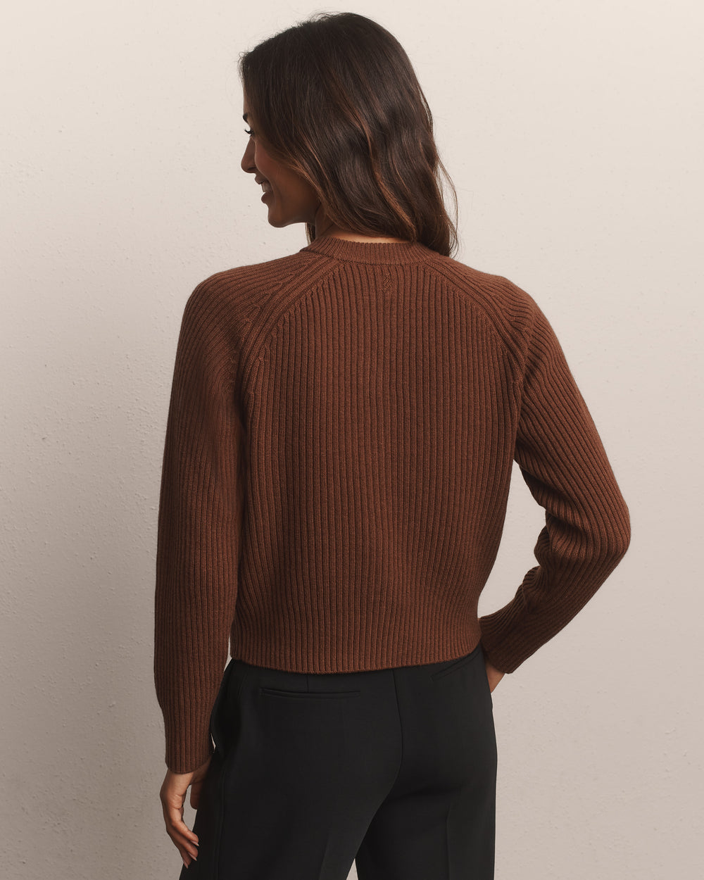 Wander Cardigan - US 2257