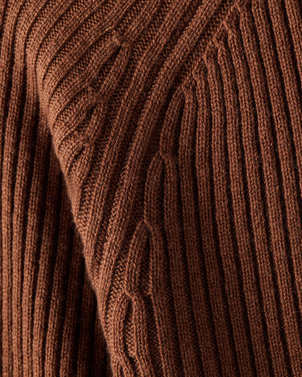 Wander Cardigan - US 2257