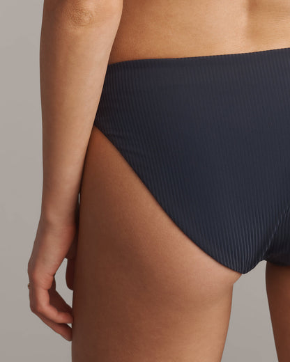 Wavemaker Mid Rise Bottom - US 6090