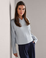 Westside V-Neck Sweater - US 8588
